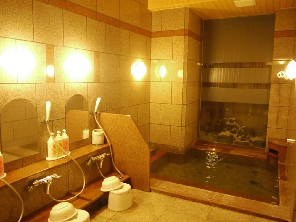 Hotel Route-Inn Tomakomai Ekimae